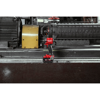  Гайковерт Milwaukee M18 FIW2F12-502X (4933478444) 2АКБ кейс 