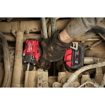  Гайковерт Milwaukee M18 FIW2F12-502X (4933478444) 2АКБ кейс 