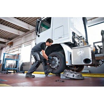  Гайковерт Bosch GDS 18V-1000 Professional (0.601.9J8.304) 