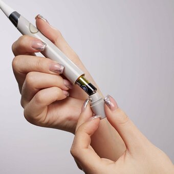  Электрическая зубная щетка Revyline RL 030 (5579) серая 