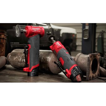  УШМ Milwaukee M12 FDGA-422B Fuel (4933471439) 