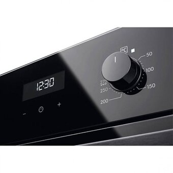  Духовой шкаф Electrolux EOD5F71Z черный 