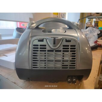  УЦ Пылесос EUROSTEK EVC-3011 (плохая упаковка, дефекты литья на пластике) 