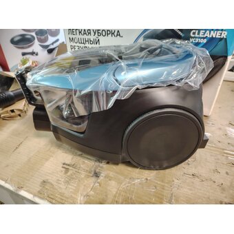  УЦ Пылесос Samsung VC18M3120VU/EV (плохая упаковка, сломан язычок открывания на фильтре) 