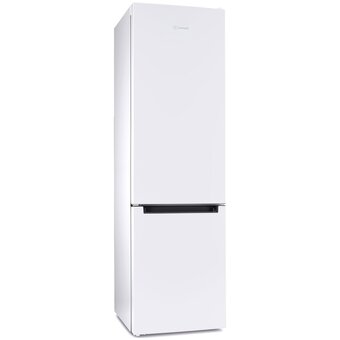  Холодильник Indesit DS 3200 W белый 