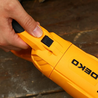  Сабельная пила Deko DKRS1250V (083-1072) 
