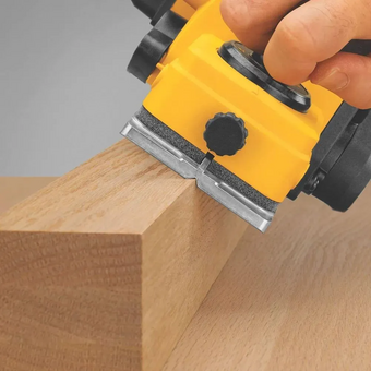 Рубанок электрический DeWALT D26676 (D26676-IN) 550 Вт 
