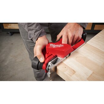 Рубанок Milwaukee M12BLP-0X (4933492850) 