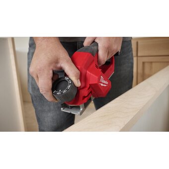  Рубанок Milwaukee M12BLP-0X (4933492850) 