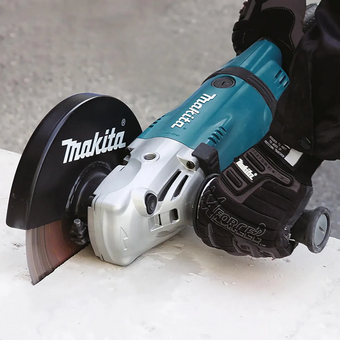 Углошлифовальная машина Makita GA7030X01 