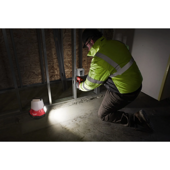  Фонарь Milwaukee M18 TAL-0 (4933464134) 