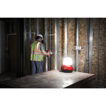  Фонарь Milwaukee M18 TAL-0 (4933464134) 