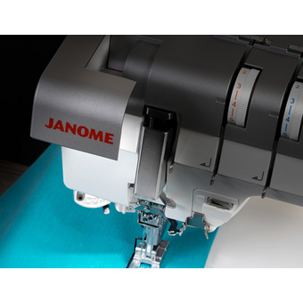  Распошивальная машина Janome CoverPro 3000P 