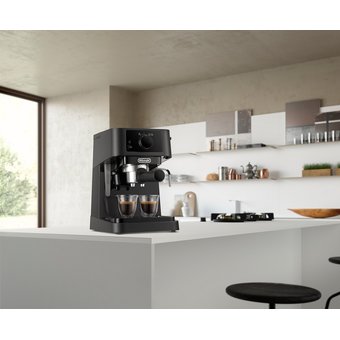 Кофеварка DeLonghi EC230 Black 