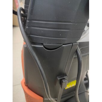  УЦ Минимойка Carver CW-2501EI (плохая упаковка, сколы на корпусе) 