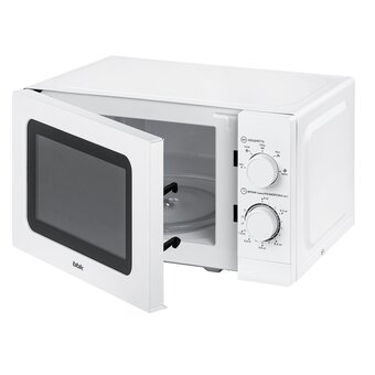  Микроволновая печь BBK 20MWS-786M/W белый 