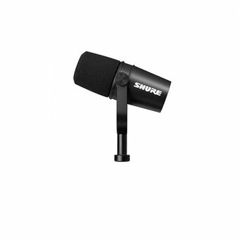  Микрофон Shure MV7X 