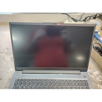  УЦ Ноутбук Lenovo IPS3 15AMN8/15.6 FHD IPS 300nits/R3-7320U/8GB/256GB (плохая упаковка, нет документации, ремонт цепей питания, замена платы) 