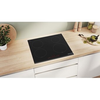  Индукционная варочная поверхность Bosch PIE631HB1E черный 