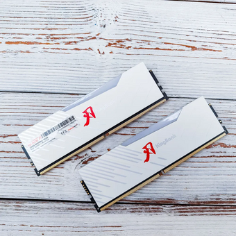  ОЗУ Kingbank KRRW series (K5.01.FLA5FE9301) 64GB (2x32Gb) 6400MHz DDR5 White Heatsink RGB / Hynix A-die CL32 (32-39-39-80) 