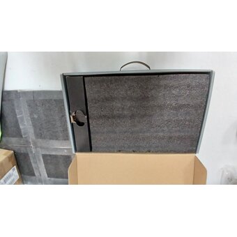  УЦ Ноутбук HIPER Workbook 15.6" IPS FHD Core i3 1000NG4/16Gb/512Gb SSD black (После СЦ, замена материнской платы, следы эксплуатации, потертости, ПУ) 
