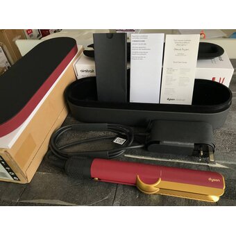  УЦ Выпрямитель Dyson Airstrait HT01 Red velvet/Gold HK (Царапины, потёртости) 