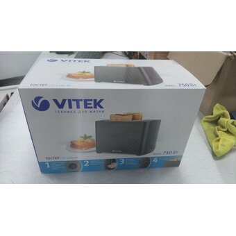  УЦ Тостер Vitek VT-1586 черный (Царапины и потертости на корпусе) 