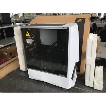  УЦ Корпус 1stPlayer DK-3 White ATX, tempered glass/3x120mm LED fans inc./DK-3-WH-3G6 (замятие корпуса в нижней части) 