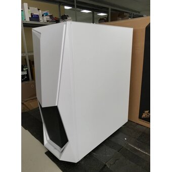  УЦ Корпус 1stPlayer DK-3 White ATX, tempered glass/3x120mm LED fans inc./DK-3-WH-3G6 (замятие корпуса в нижней части) 