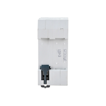  Дифавтомат IEK АВДТ 32 Generica (MAD25-5-025-C-30) 25A тип C 6kA 30мА AC 2П 230В серый 