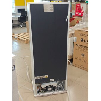  УЦ Холодильник WILLMARK RFT-273W (плохая упаковка, вмятина на лицвой части и сбоку) 