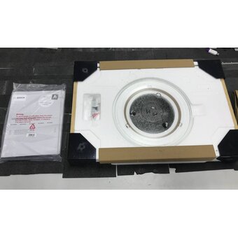 УЦ Встраиваемая микроволновая печь Bosch BFL554MB0 черный (После СЦ, замена передней панели, регулировка двери, ПУ) 