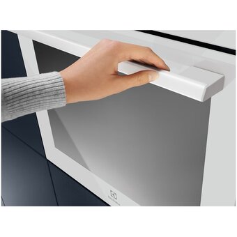  Духовой шкаф ELECTROLUX EOD6F77WV 