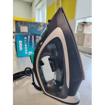  УЦ Утюг BBK ISE-2405 черный/серебро (плохая упаковка, замена терморегулятора) 