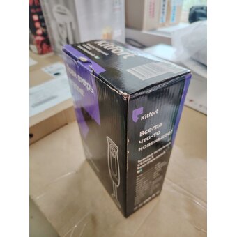  УЦ Блендер Kitfort КТ-3051-3 белый/бирюзовый (плохая упаковка, дефекты сборки возле шва и возле рабочей зоны) 