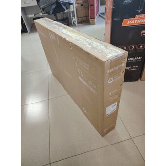  УЦ Телевизор Starwind SW-LED43SG300 чёрный (плохая упаковка, б/у, нет гар.талона, замена мат. платы) 
