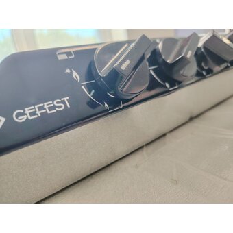  УЦ Варочная поверхность GEFEST 1212-02 К3 (плохая упаковка, малая вмятина под ручками регулировки, малые потертости на корпусе) 