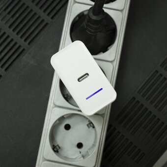  СЗУ Krutoff CH-09 USB Type-C, PD 20W (white) 