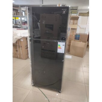  УЦ Холодильник SHARP SJ-GV58ABK (плохая упаковка, малые вмятины на боковых сторонах) 