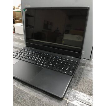  УЦ Ноутбук HIPER Workbook 15.6" IPS FHD black Core i3 1000NG4/16Gb/512Gb SSD (После СЦ, замена мат. платы и петель, царапины, следы эксплуатации, ПУ) 
