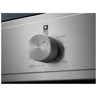  Духовой шкаф Electrolux EOF3F00X 
