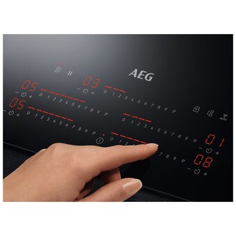  Варочная поверхность AEG IKE85753IB 