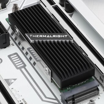  Радиатор Thermalright TR-M.2 2280 Type A B Cooler M.2 (Radiator, Al, 70x24x12mm, Black) 