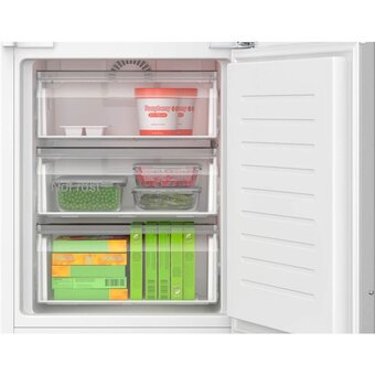  Встраиваемый холодильник BOSCH KIN96SFD0 