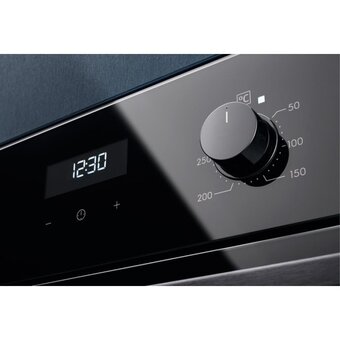  Духовой шкаф Electrolux EOF5H50BZ 