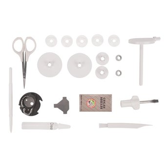  Вышивальная машина Janome Memory Craft 500E белый 